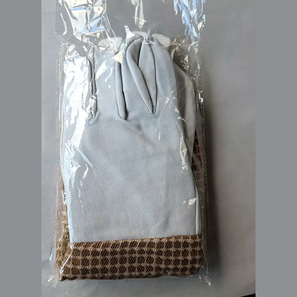 Beekeeping Gloves — 3-Layer Ventilated